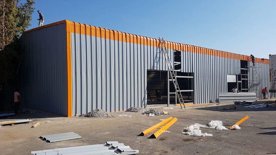 Obra Red Cargo